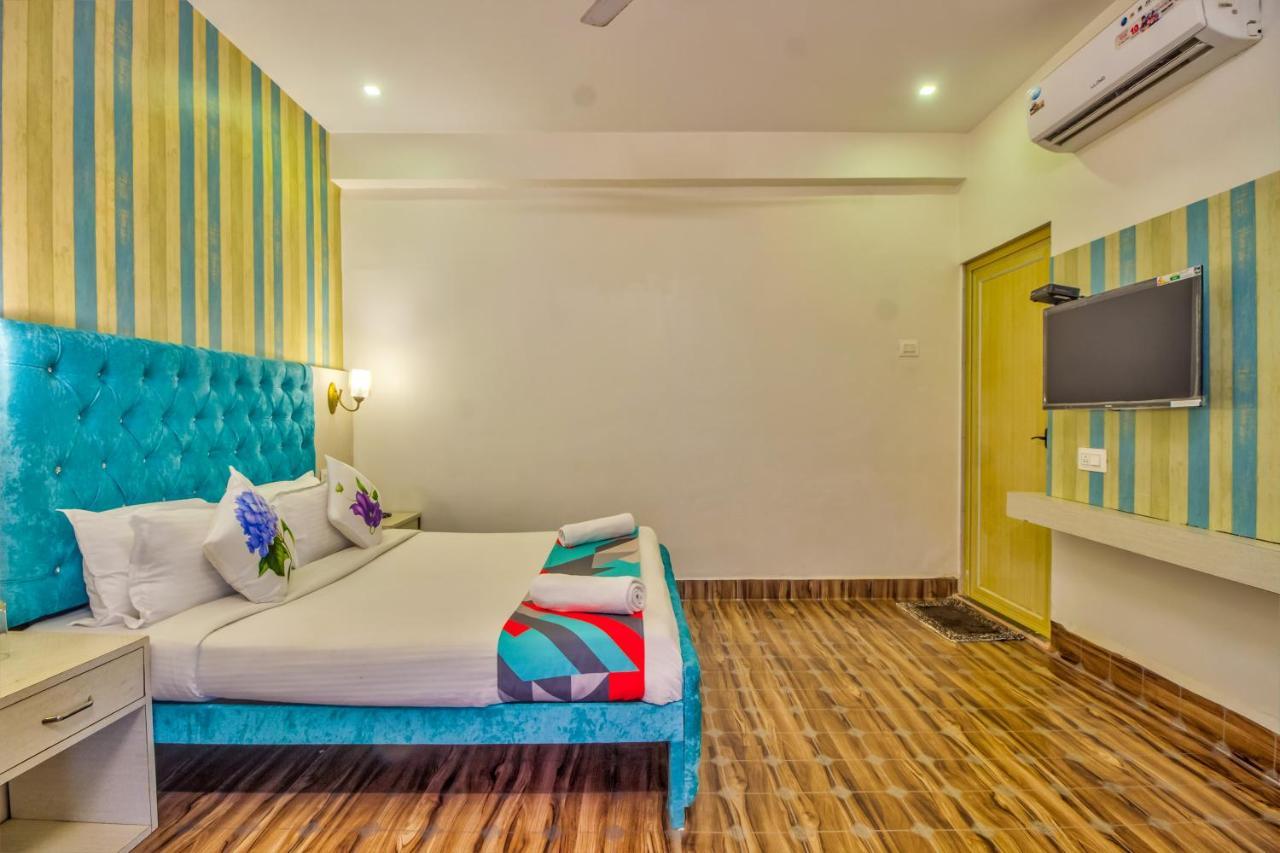 Отель Jack'S Calangute Place Экстерьер фото