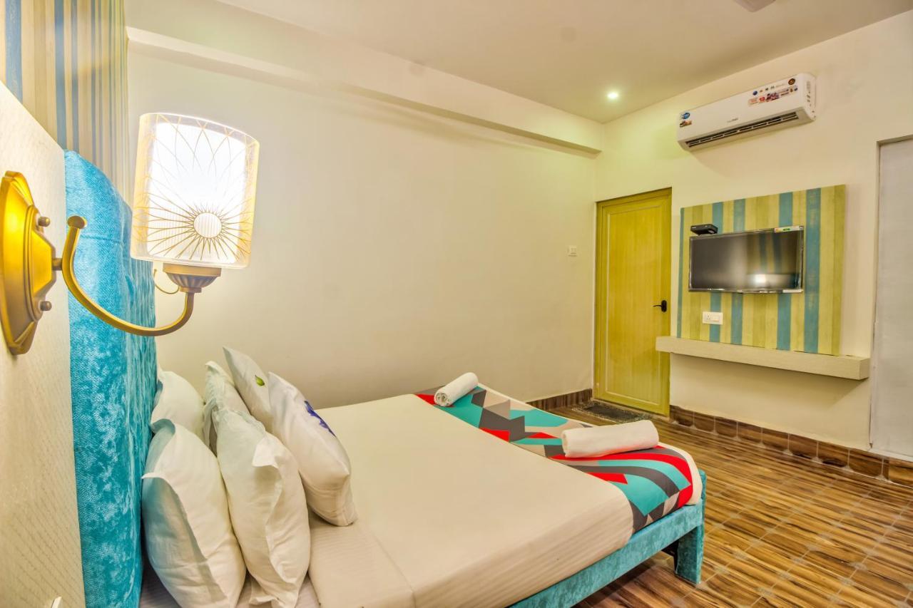 Отель Jack'S Calangute Place Экстерьер фото